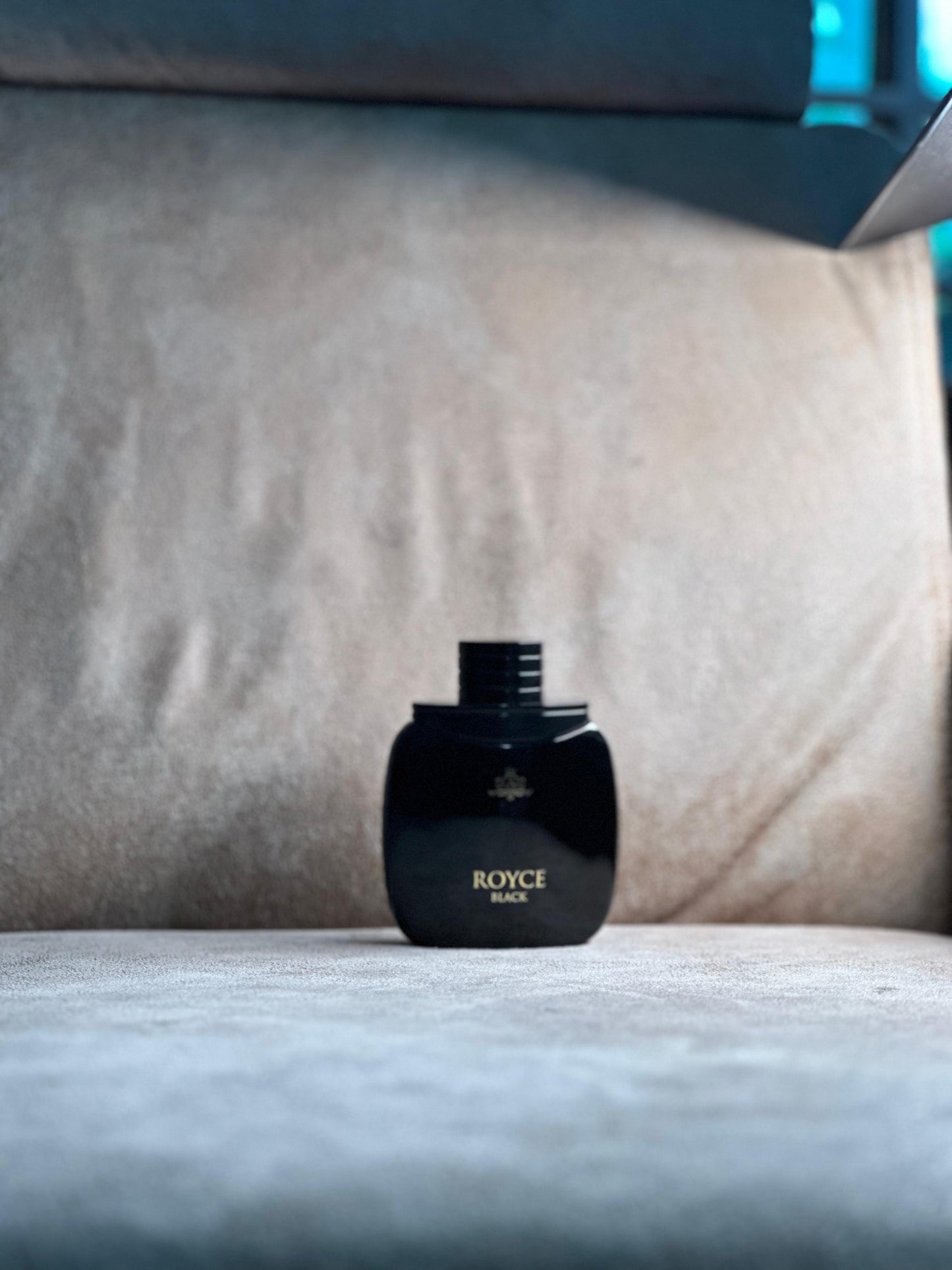 Vurv Royce Black (100 ml EDP: By Lattafa)